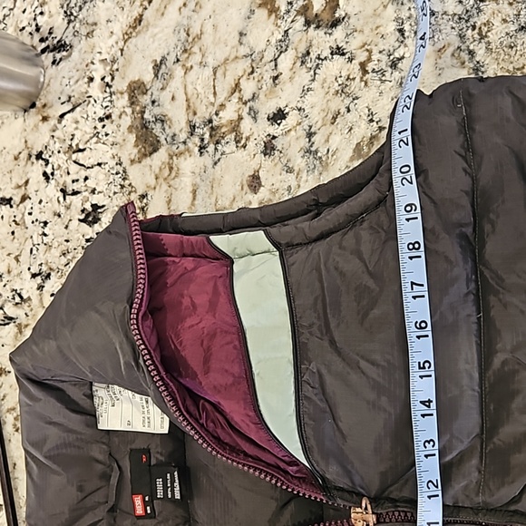 Diesel, downfilled puffer vest - Picture 7 of 8
